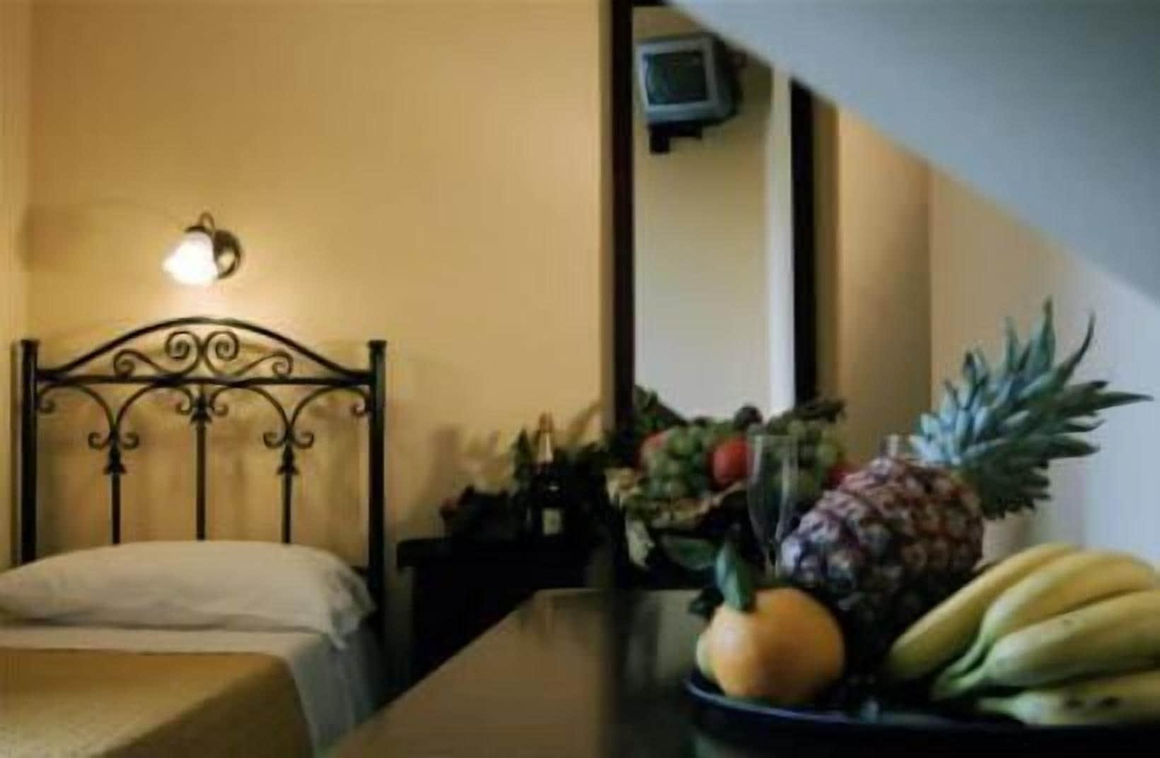 Hotel Columbia Palermo Luaran gambar