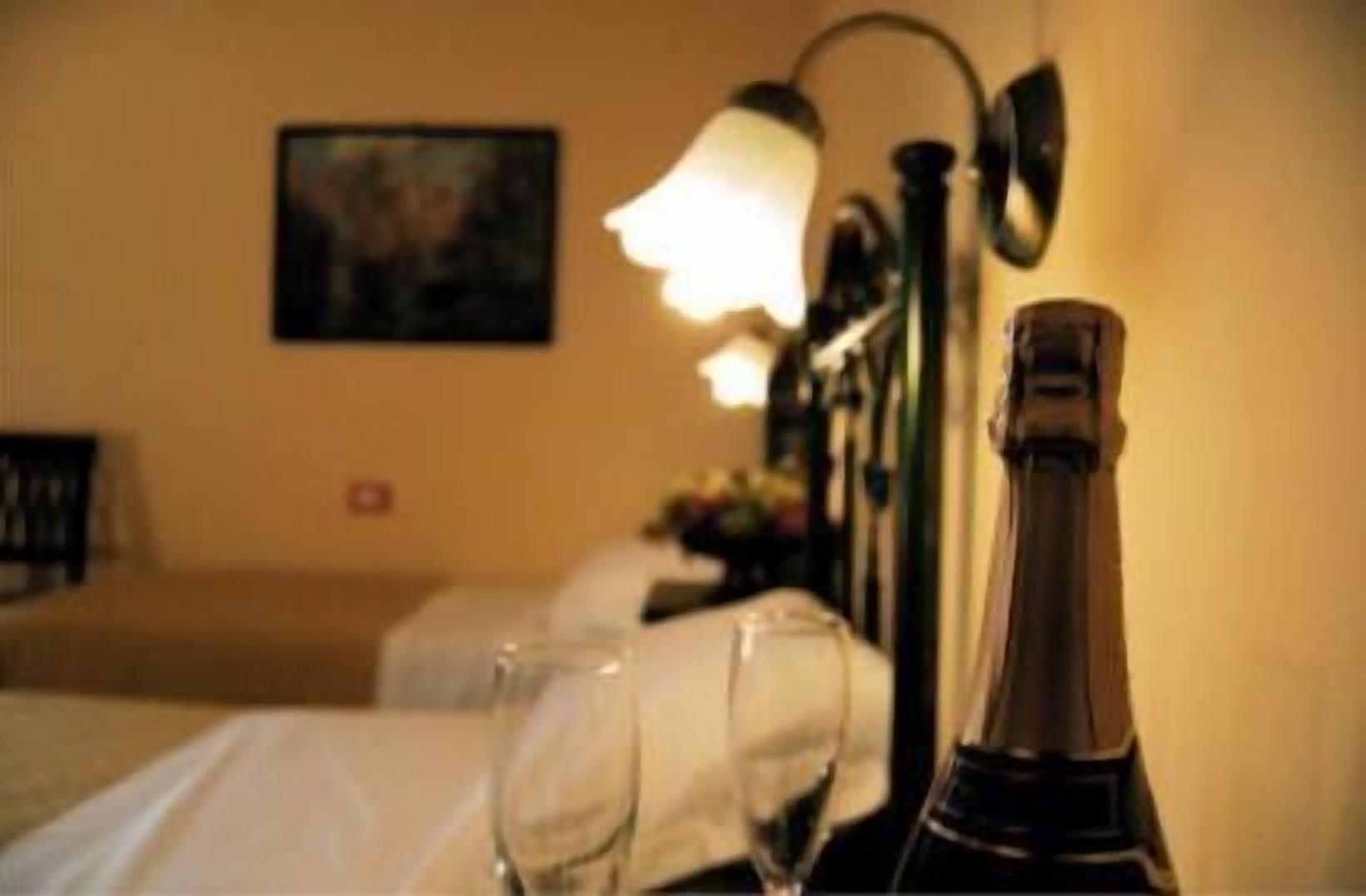 Hotel Columbia Palermo Luaran gambar